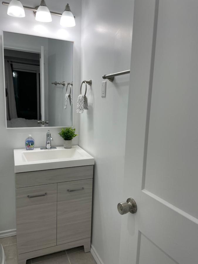 Harmony Home Near University Of ウォータールー エクステリア 写真