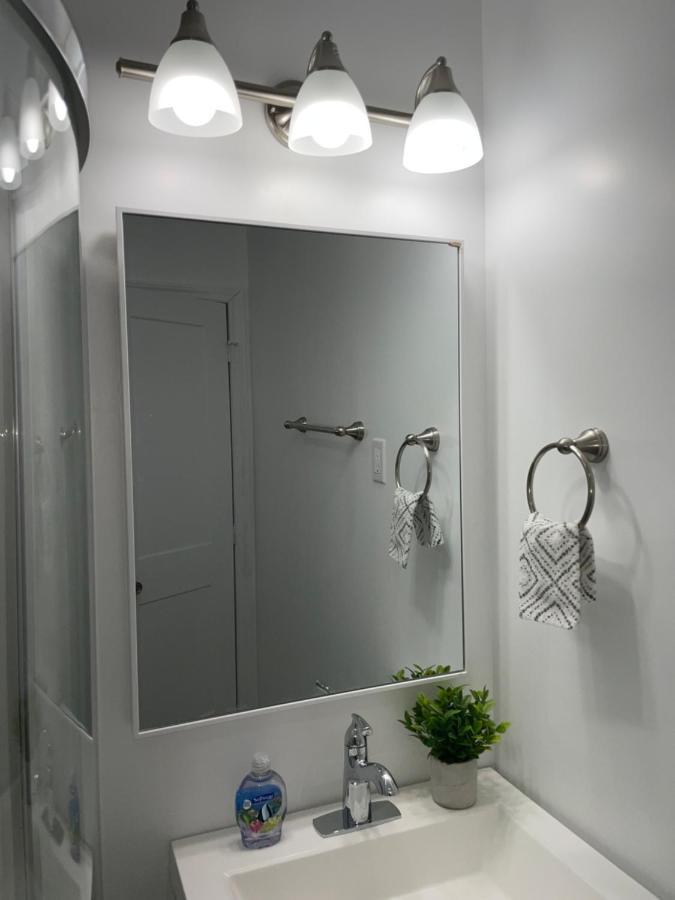 Harmony Home Near University Of ウォータールー エクステリア 写真