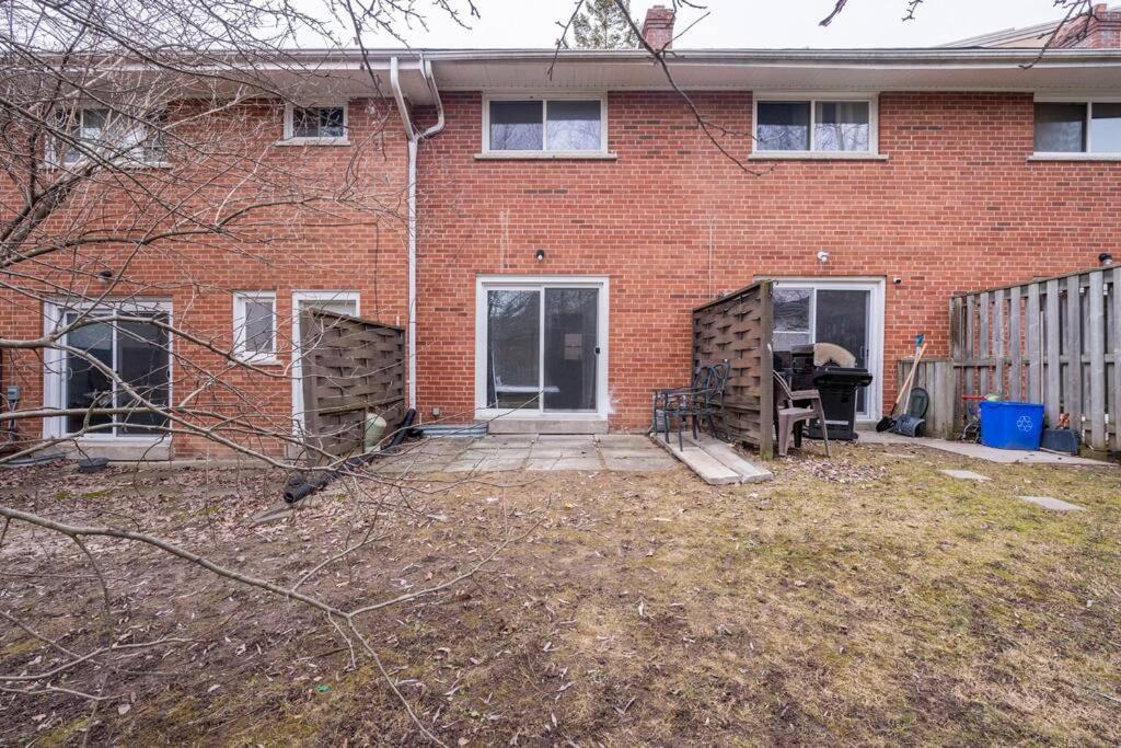 Harmony Home Near University Of ウォータールー エクステリア 写真