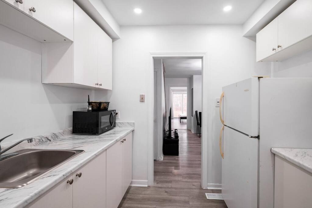 Harmony Home Near University Of ウォータールー エクステリア 写真