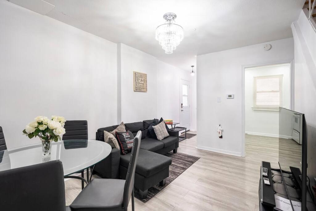 Harmony Home Near University Of ウォータールー エクステリア 写真